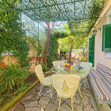 Pergantini Ferienhaus